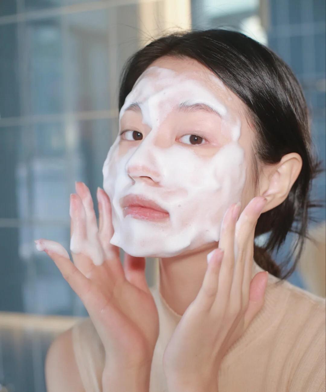 男生洗面奶推荐学生党平价,学生党适合用哪些平价洗面奶