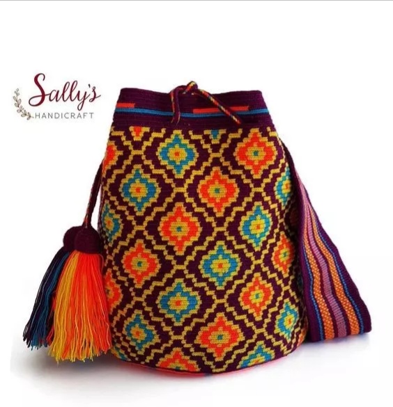 只需缝一条线的包包怎么做,钩包包虾片起头针法教程视频