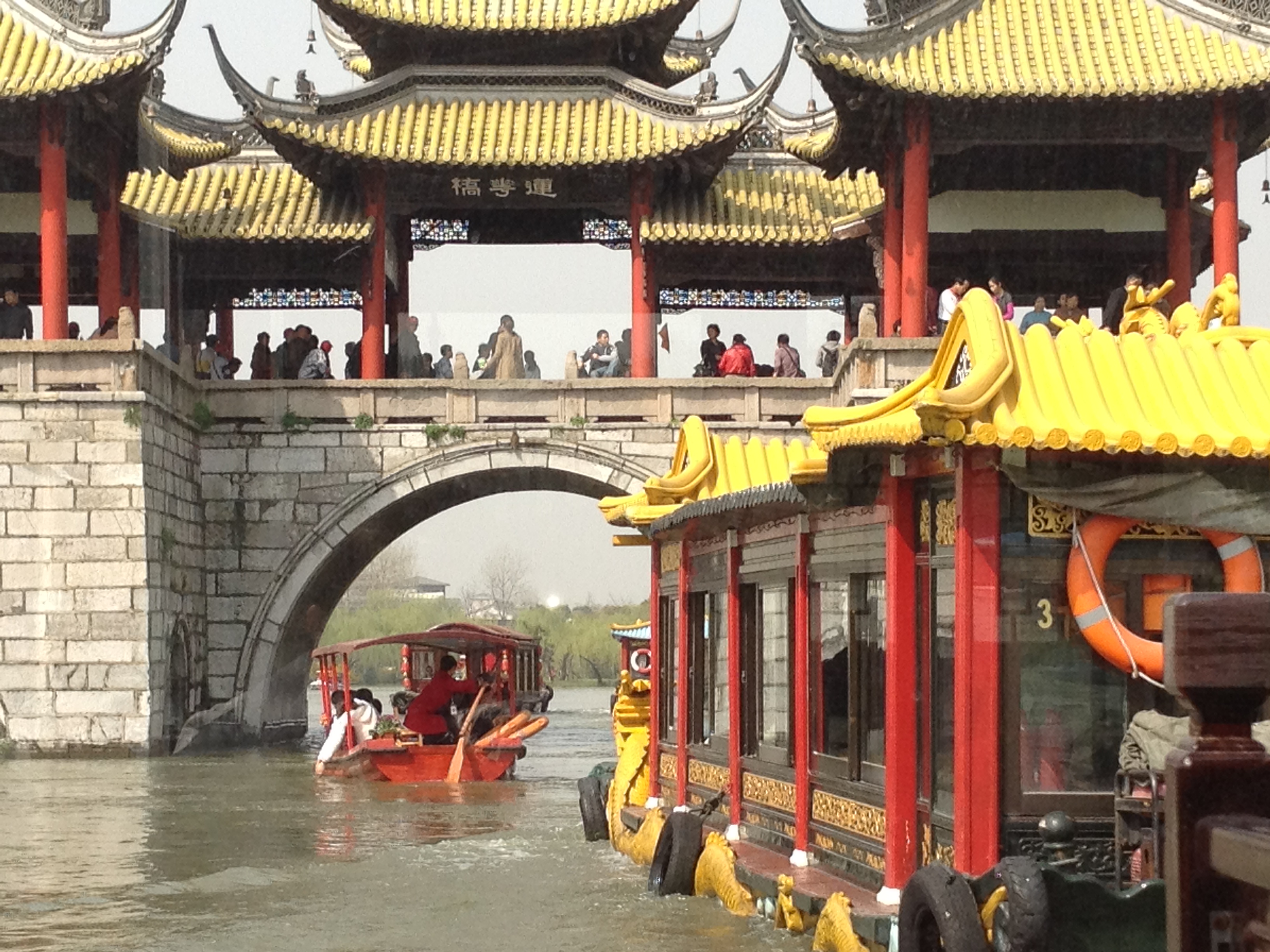 得于运河又失于运河的扬州值得去吗？为什么年轻人不愿意留下来？