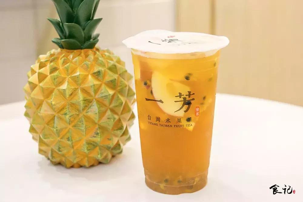 我太太太难了!体感36℃的襄阳夏天,全靠一杯高颜值的茶饮续命