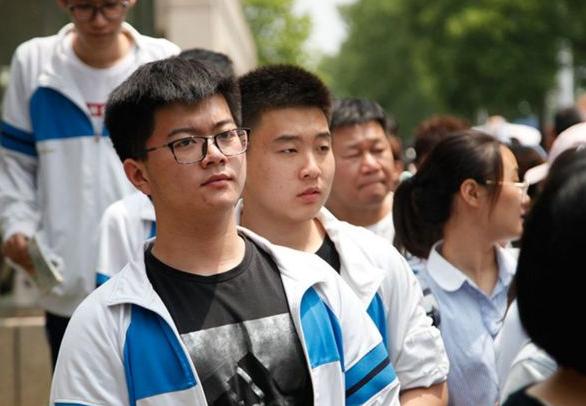 孩子中考成绩差以后该怎么规划,孩子学习不行中考后有什么出路