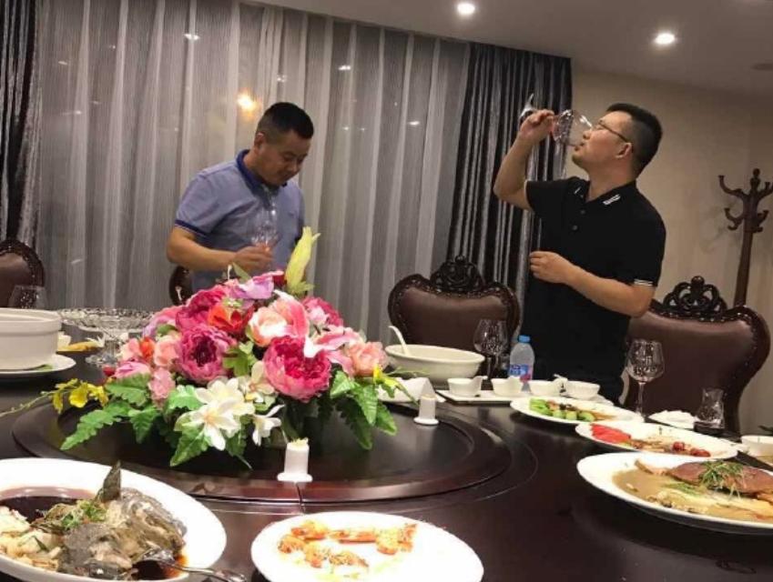 酒局上喝醉如何醒酒,酒局应酬需要哪些技巧和方法