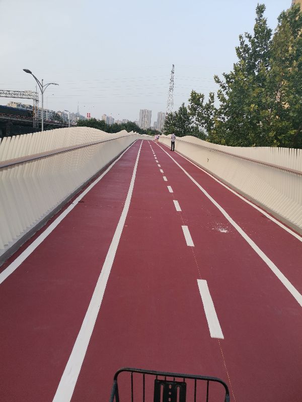 西安自行车专用道起点和终点,西安市首条自行车专用通勤道建设