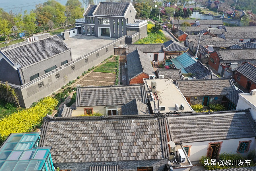 因地制宜发展民宿经济,推进民宿产业发展