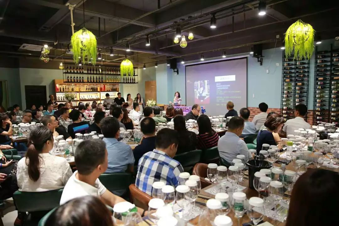 澳洲进口红酒700多,原装进口澳洲葡萄酒