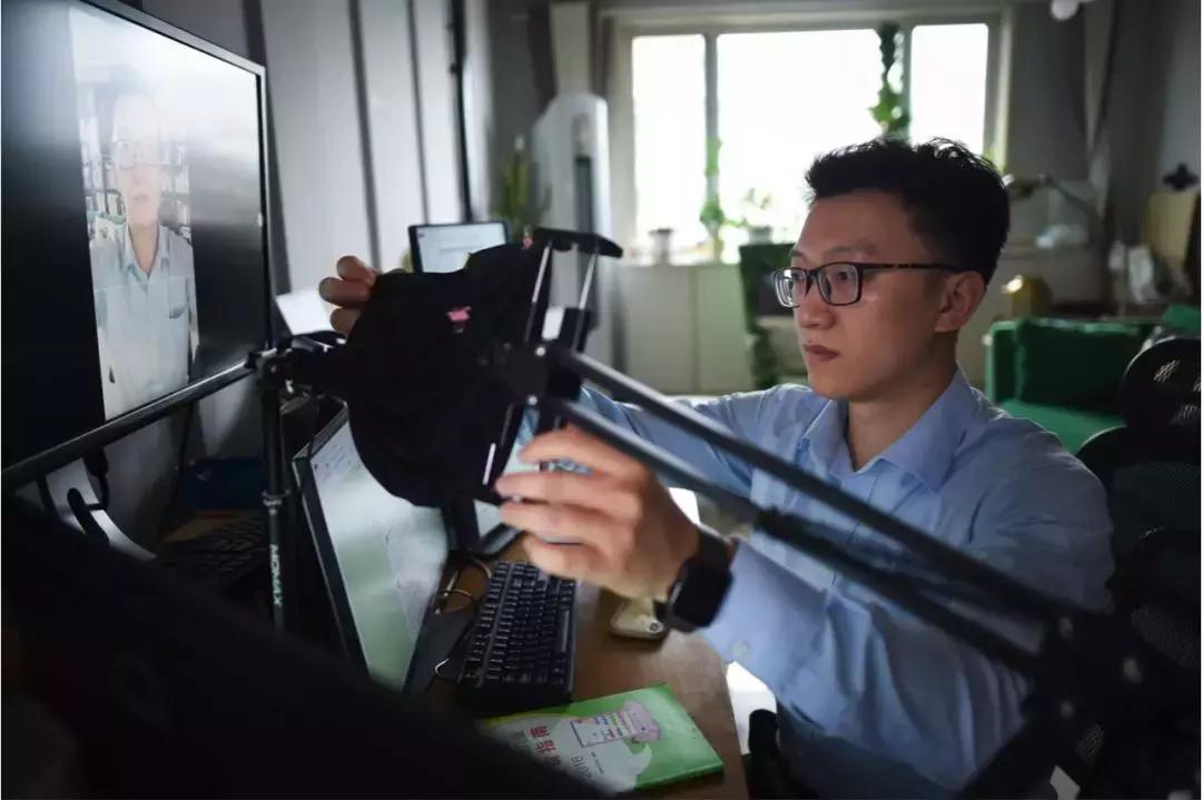 互联网改变面孔,互联网温暖的一面