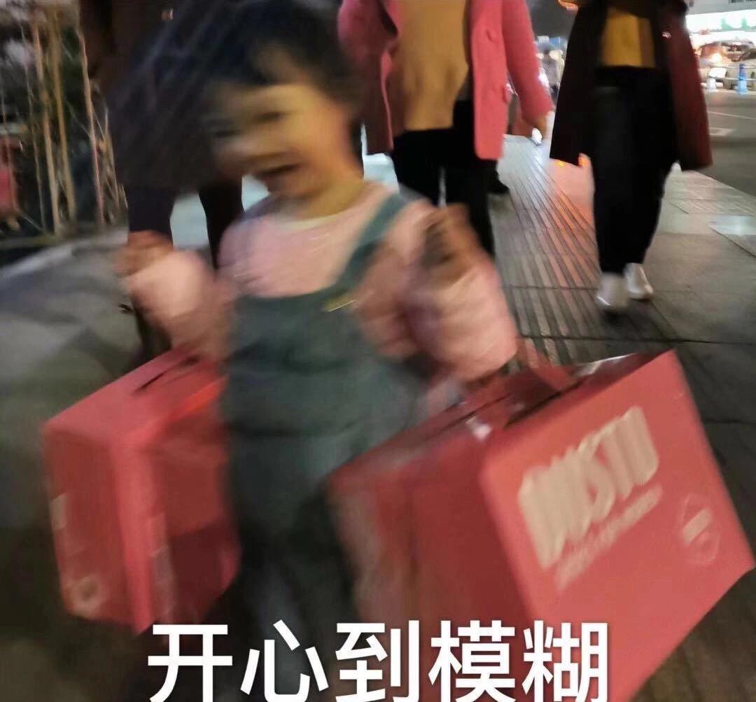 现在买阿迪耐克的多吗,临街的耐克阿迪为啥这么便宜