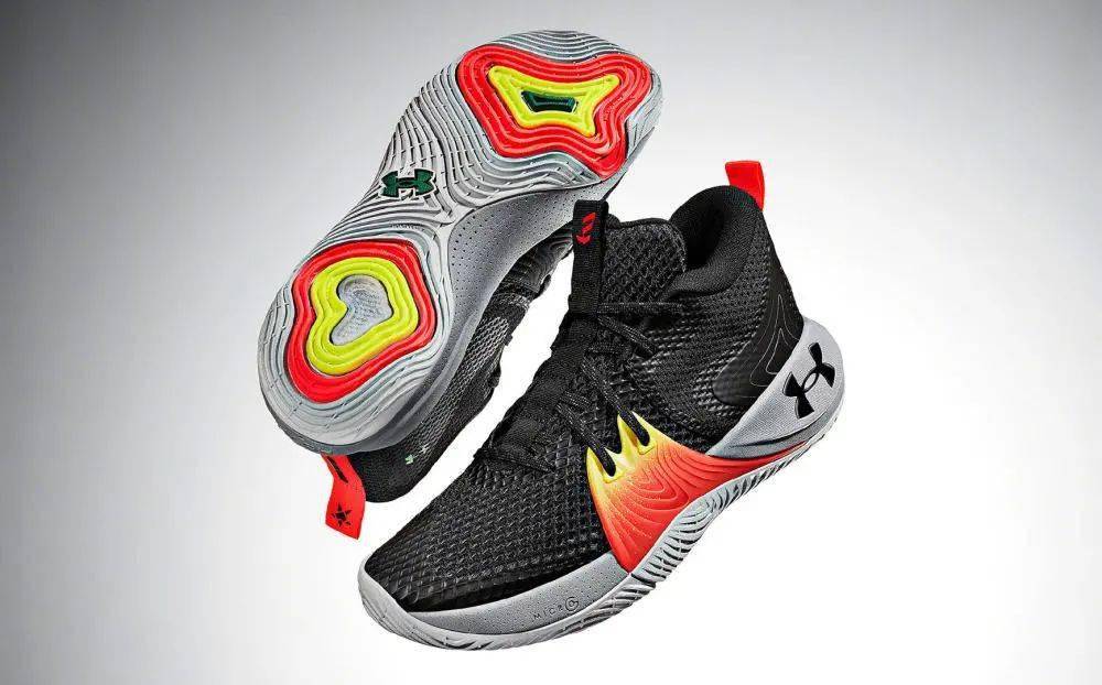 库里九曝光图,库里9莆田和正版脚感有什么差别