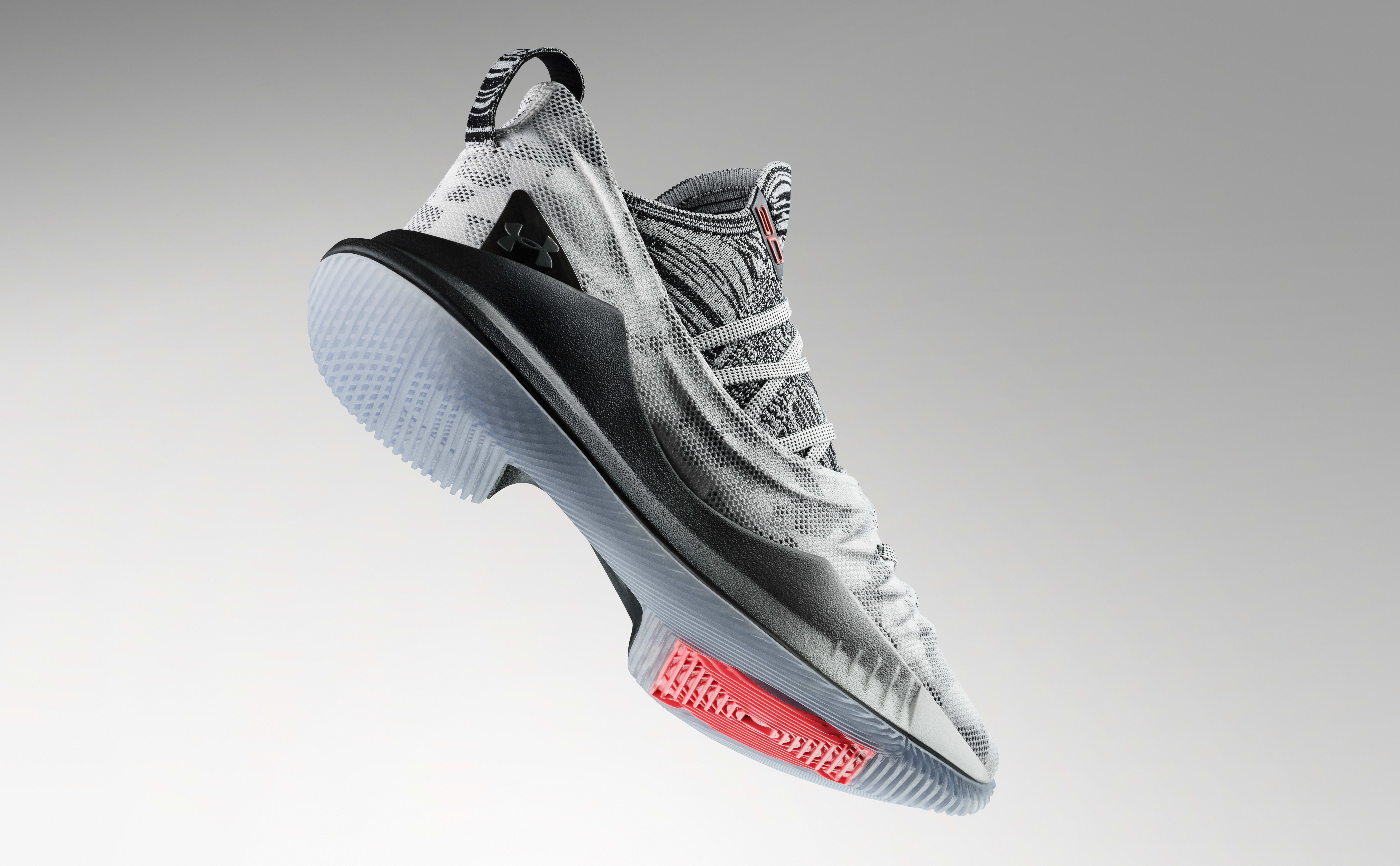 以妻子的事业命名，库里UA战靴Curry5发布新配色，现已市售！