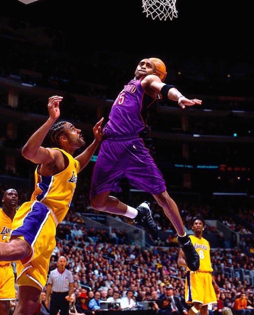 卡特当年骑扣两米大中锋的*用御**战靴你有机会买到了