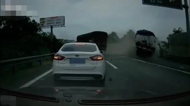 要命的大客车,大货车惊魂一刻