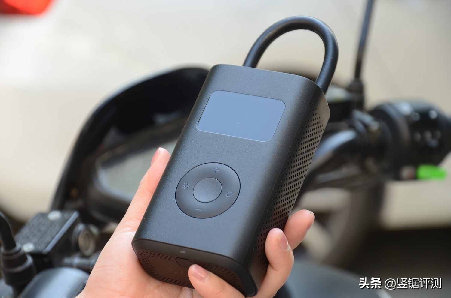 小米打气筒换电池,小米打气筒1s使用方法