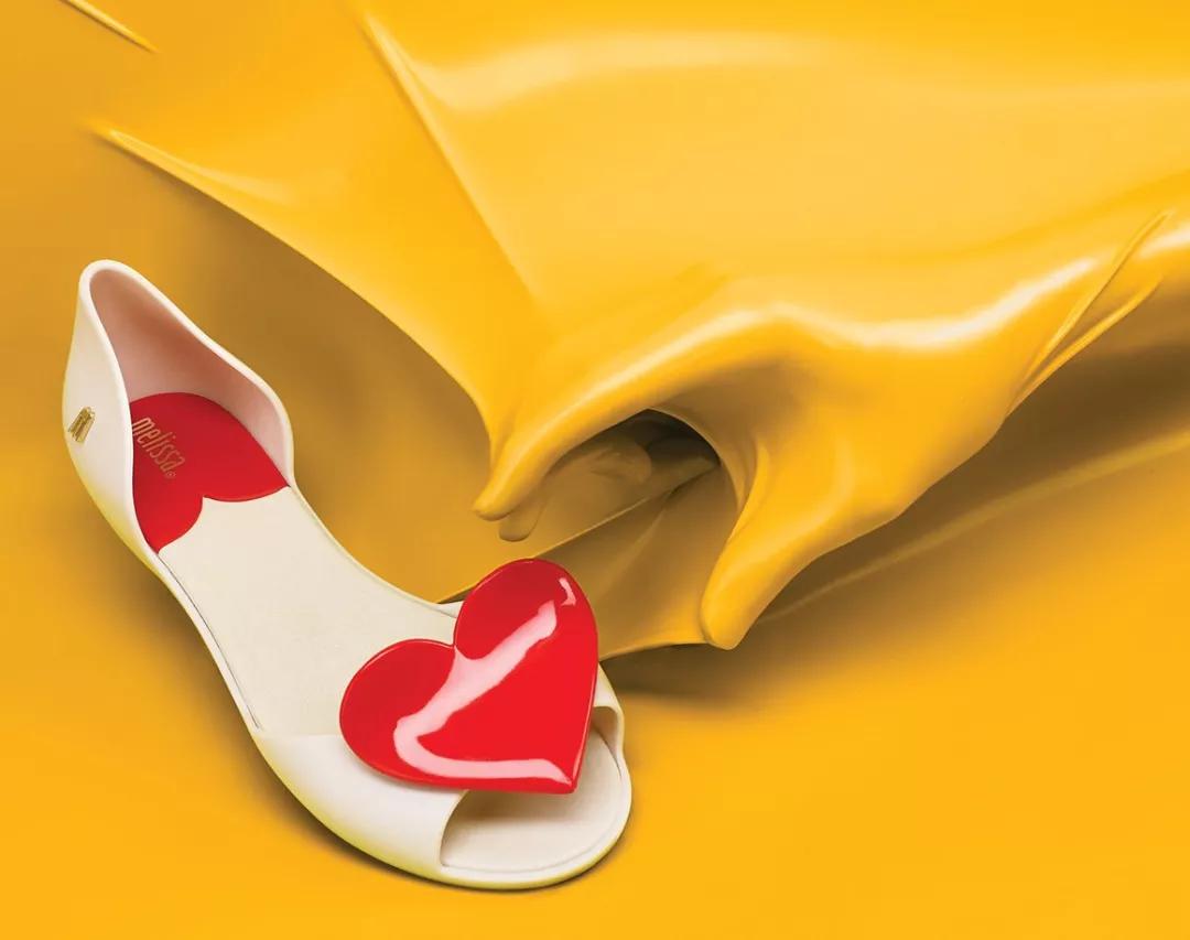 不一样的鞋子图片,关于鞋子产品的广告