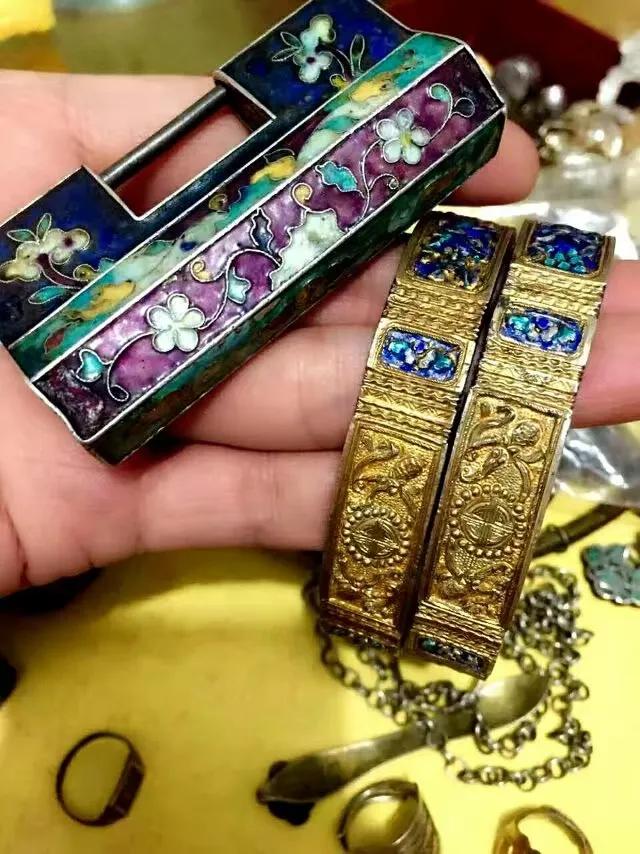 古法方形金锁,清代老银制长命锁