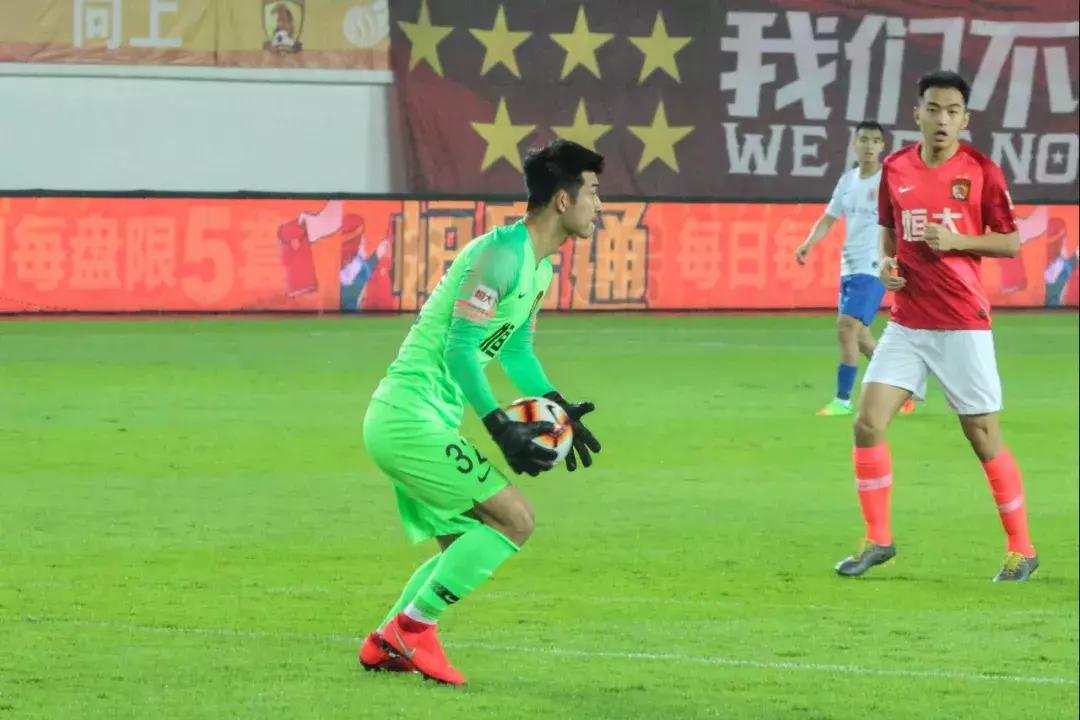 塔利斯卡对恒大比赛视频,恒大鲁能塔利斯卡