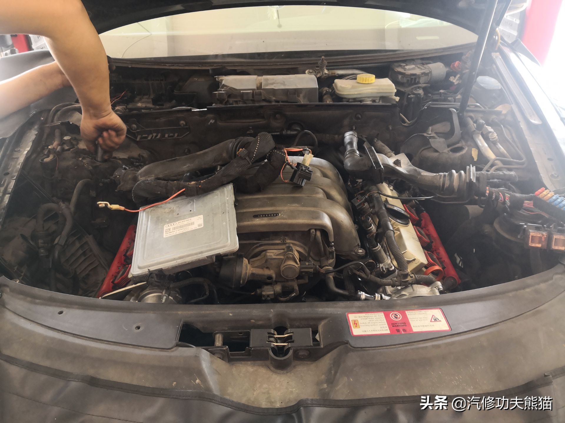 2010年的奥迪a6l2.8烧机油吗,08年奥运版奥迪a6值多少钱