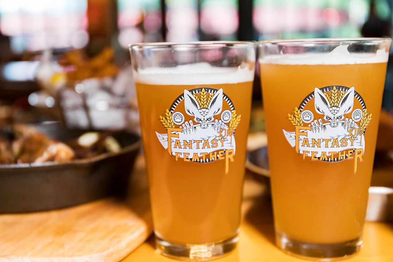 重庆第①家正版餐酒博物馆来了！1000+酒水，50+简餐，嗨翻16h