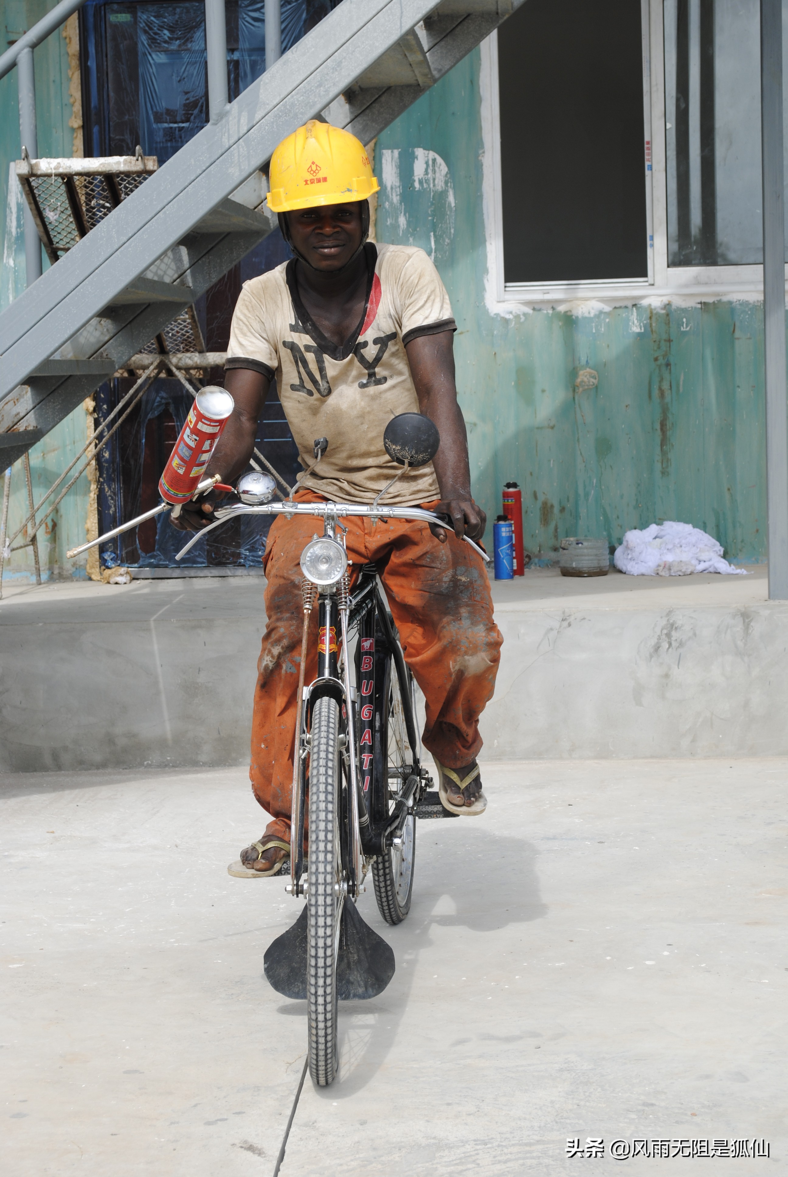 黑人买了自行车回忆我在非洲安哥拉的日子38