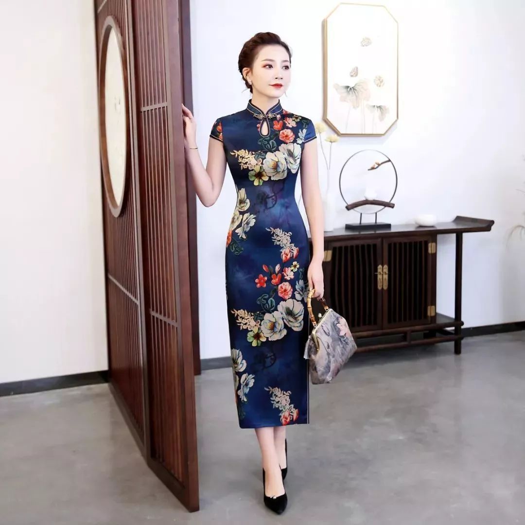 2021年杭州丝绸旗袍广州展销会,杭州金堂旗袍厂家