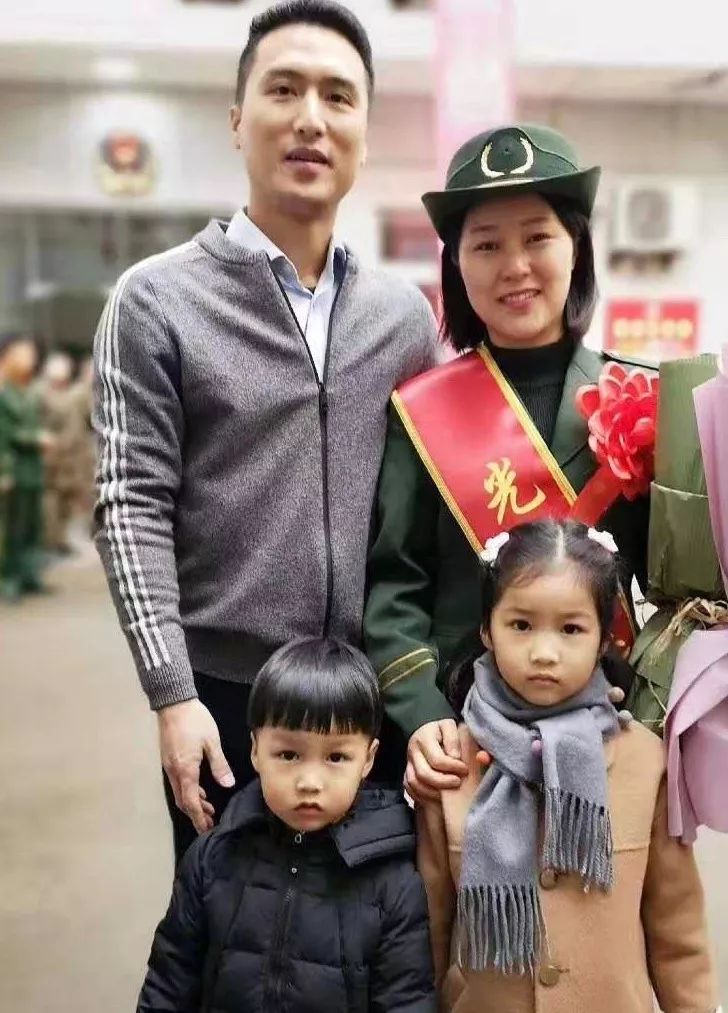 不计报酬不计生死护士,不计报酬无论生死逆行而上