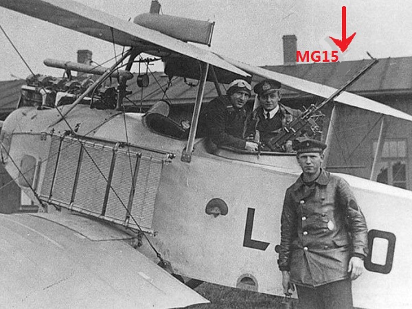 德意志咆哮之火：MG15机枪沉沦记，两个版本同名却不同“根”