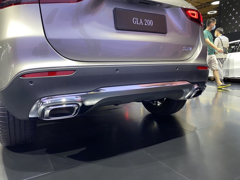 北京奔驰gla200多少钱,奔驰gla200和宝马x1