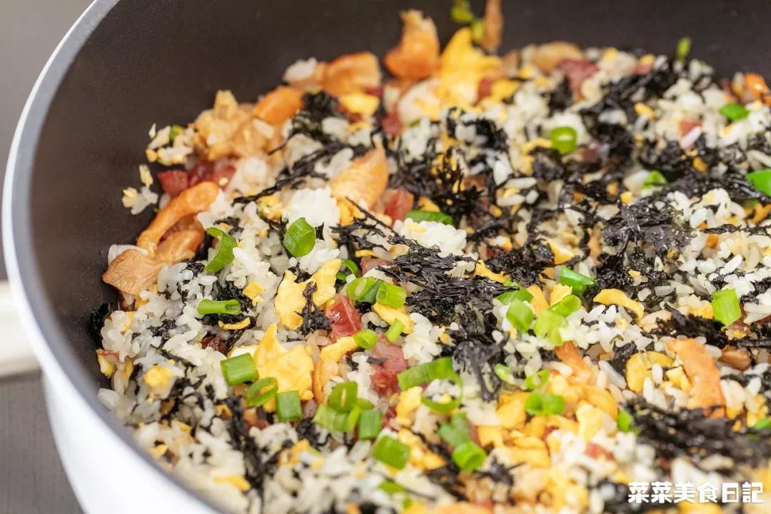 潮汕蛋炒饭的正宗做法,蛋炒饭回锅老干妈