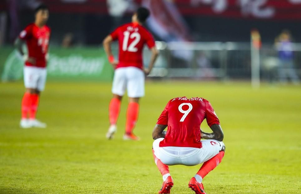 恒大0-1不敌大阪樱花结束亚冠不败,恒大客场0-2完败恒大亚冠第二回合