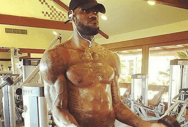 拳击手的肌肉和健身的肌肉的区别,健身死肌肉和活肌肉区别