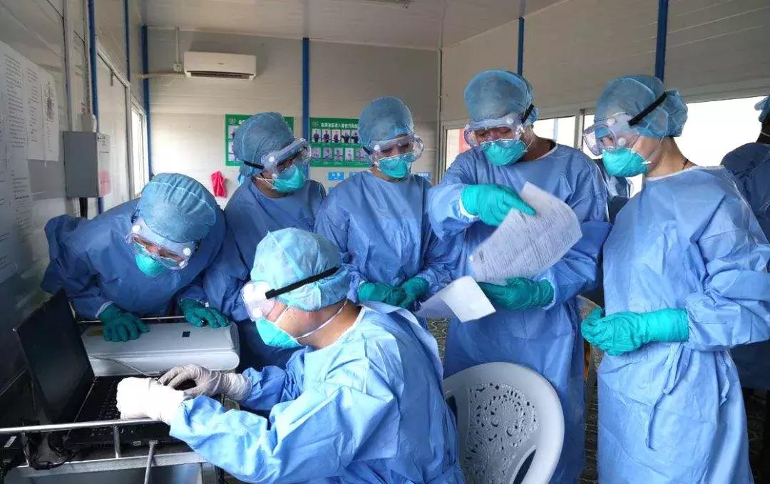 医者仁心，情洒非洲，一曲《成都》让他红了眼眶——记全国援外医疗工作先进个人李昂（中英文）