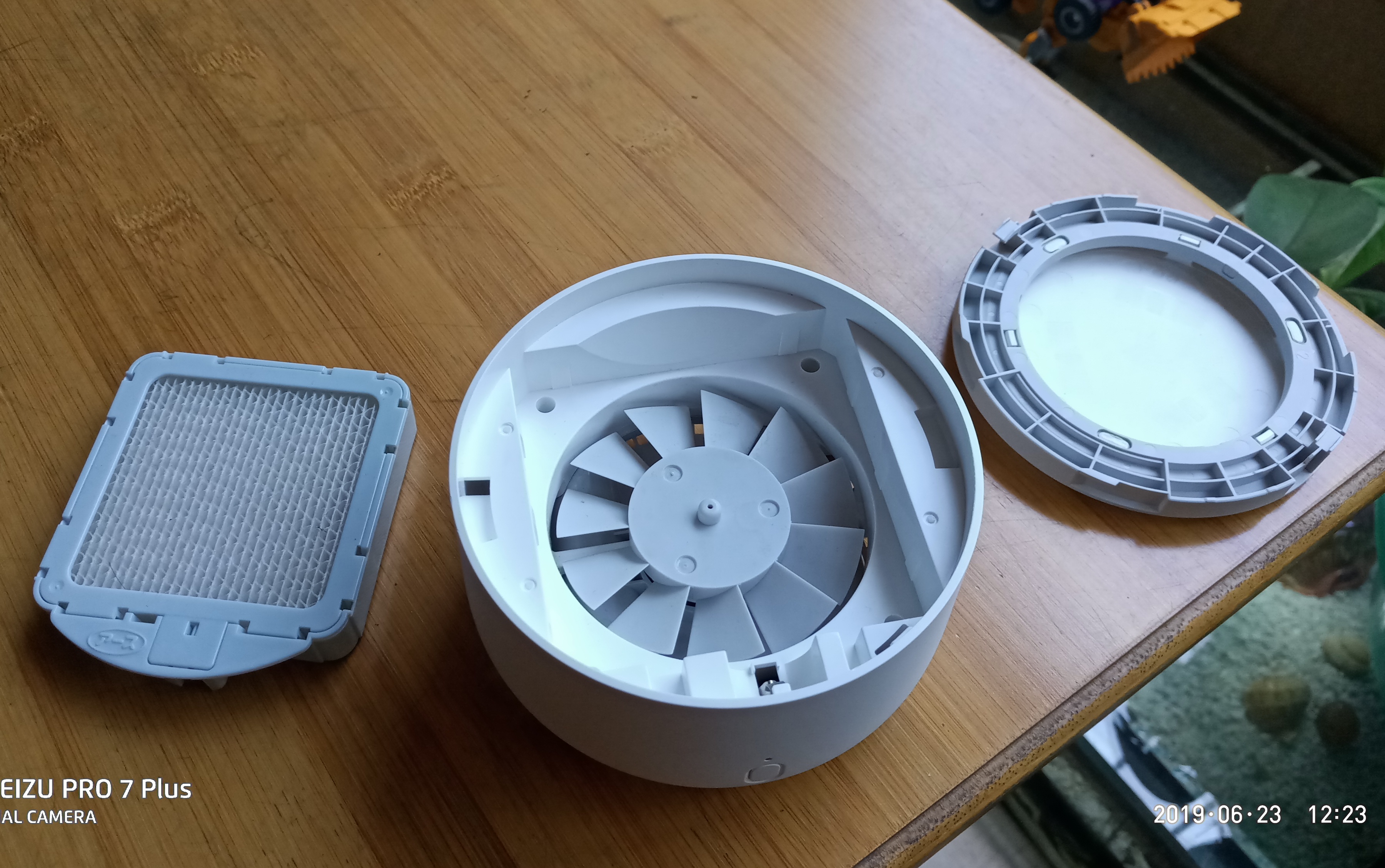 夏日必备驱蚊神器,拆解米家驱蚊器