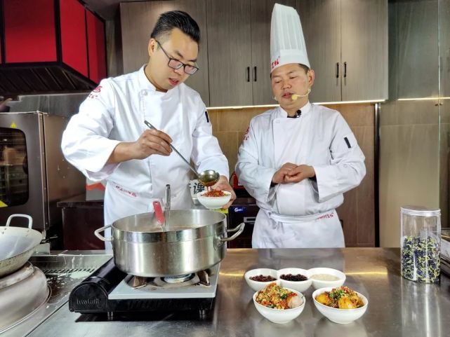 夜宵烧烤特色产品,夜宵烧烤特色菜