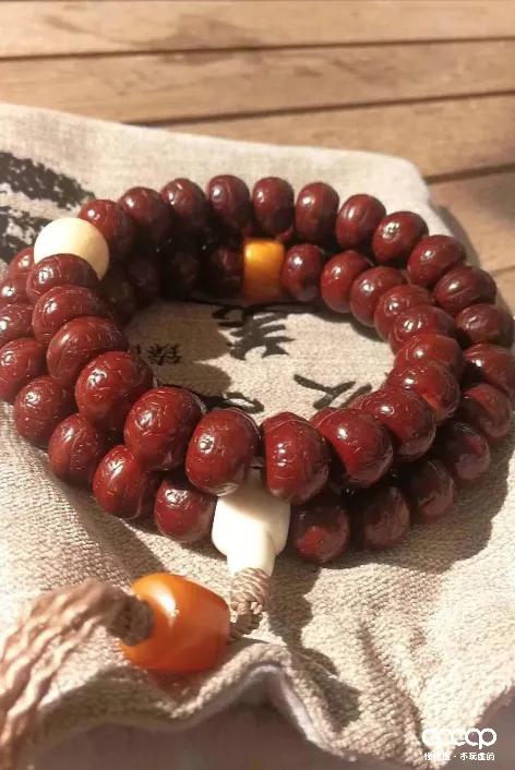 凤眼油盘,凤眼手盘还是手套盘包浆快