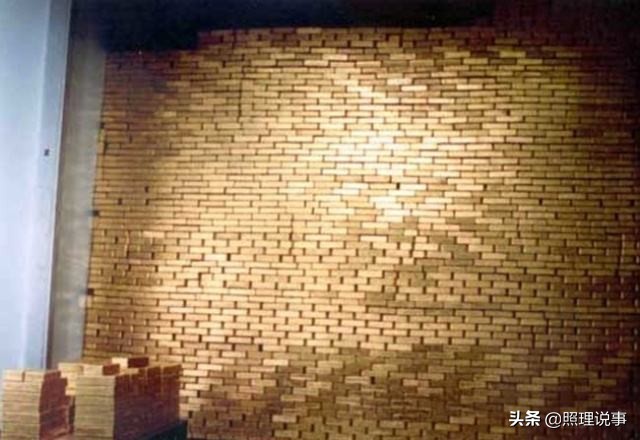 黄金为什么也是美国掌控的,各国把黄金放在美国的原因