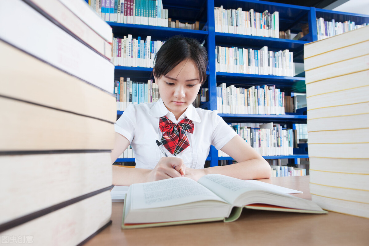 高考英语作文常见错误辨析,高考英语作文与命题趋势