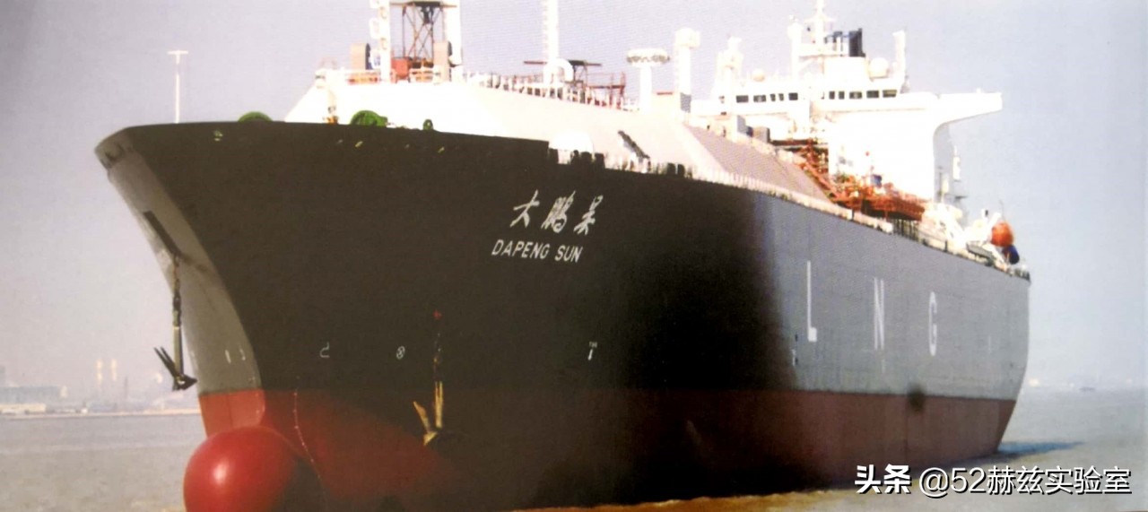 我国制造全球最大lng新型运输船,超巨大航母