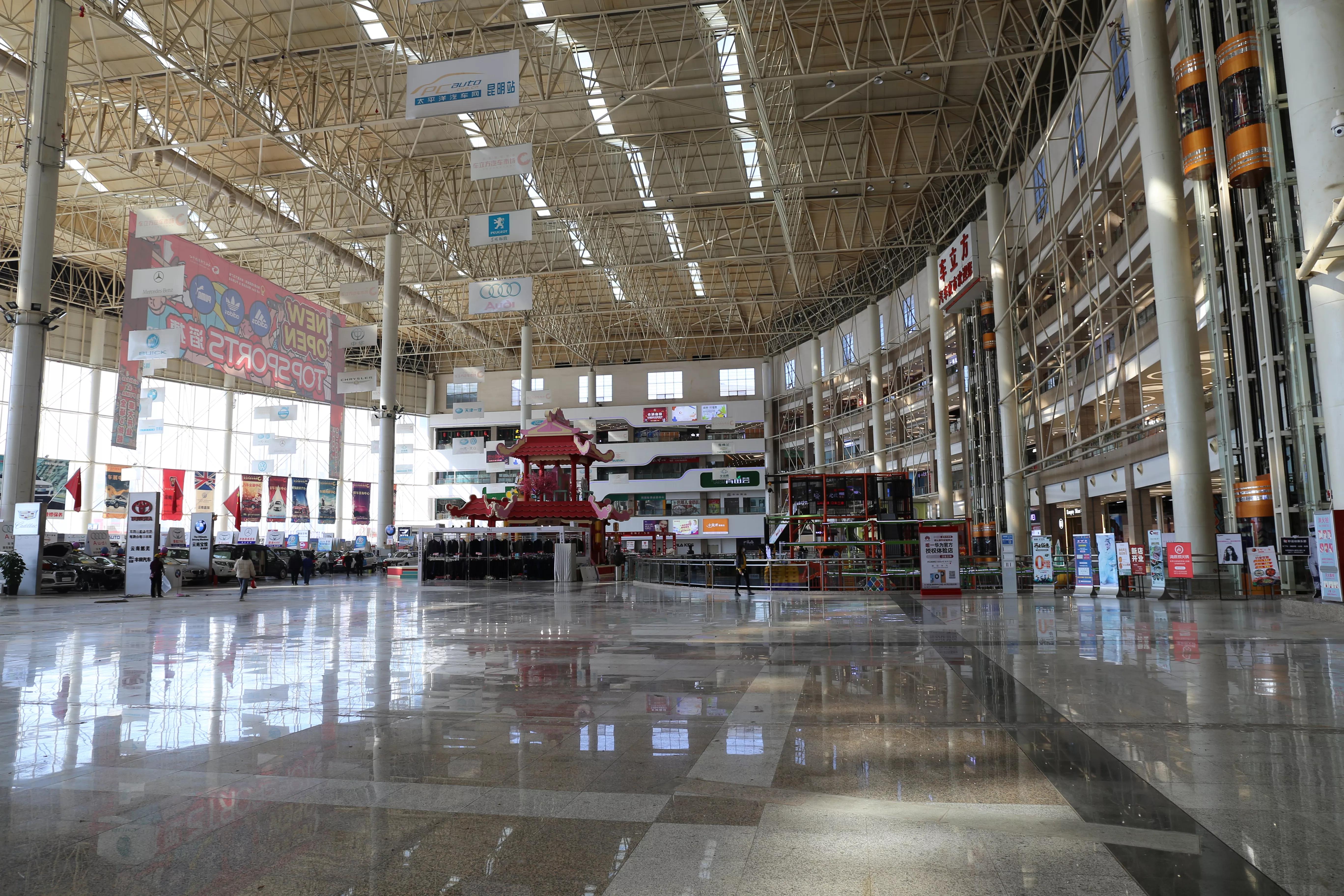 昆明市世纪金源购物中心,世纪金源昆明购物中心图片