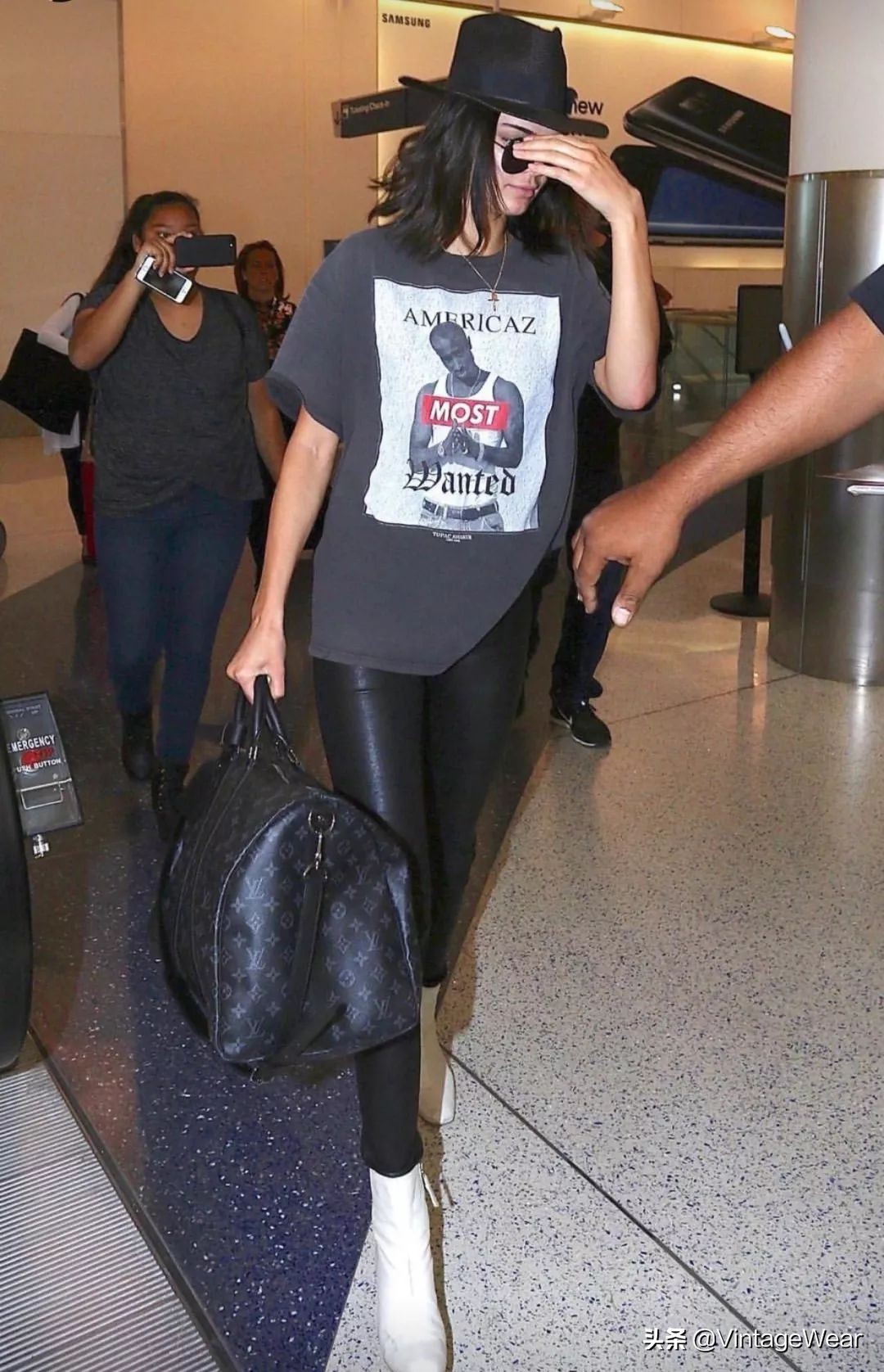 很难买到的lv到哪里买,现在的lv能买吗