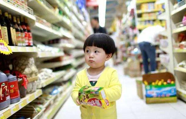 孩子在超市偷零食怎么办,小孩超市偷东西家长应该怎样引导