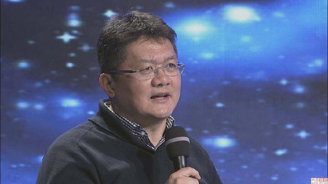 胡紫薇大闹张斌现场说了什么,体育节目主持人张斌的爱人胡紫薇