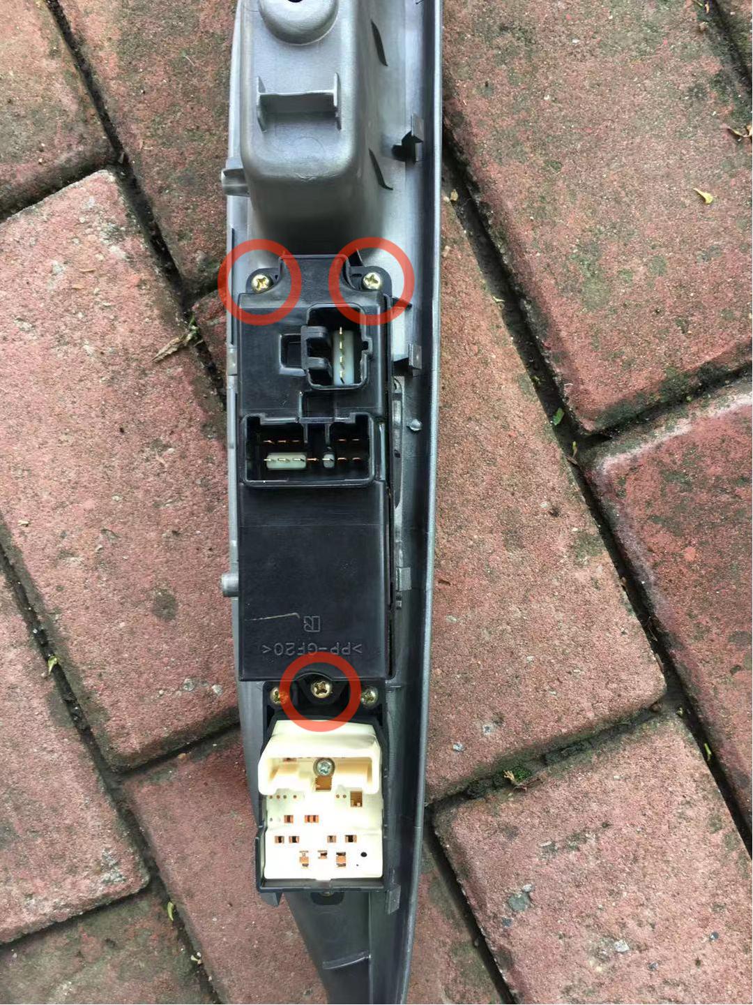 马六车窗升降器更换视频,更换马6升降器齿轮视频