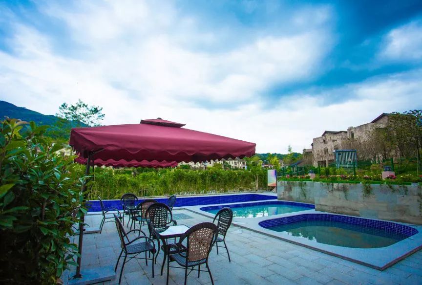 成都花水湾避暑亲子游两天一夜,花水湾天宫庙国际康养小镇