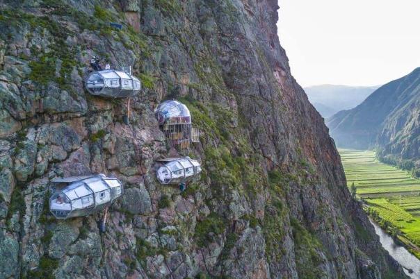 秘鲁最“恐怖”的酒店，悬浮地面成垂直120米，恐高症别点