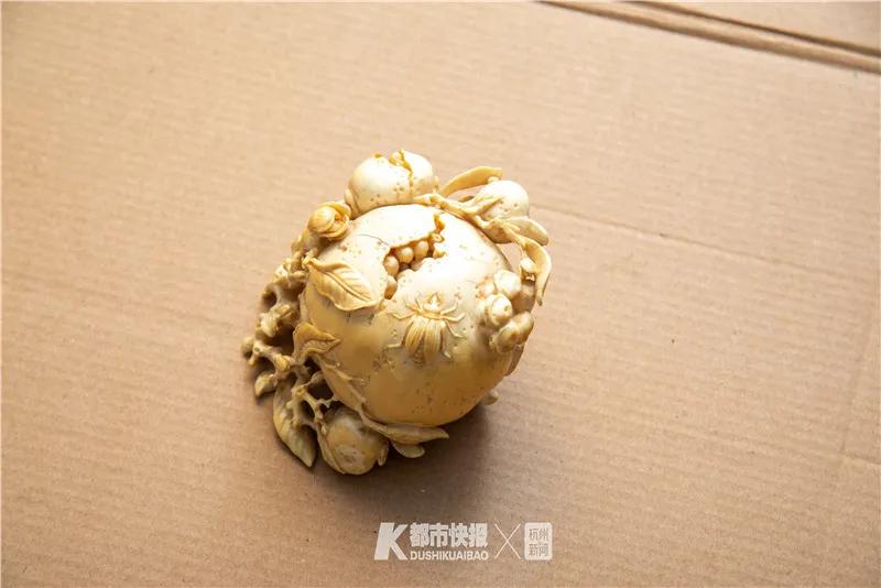 文玩界的一红二黑三白有什么功效,文玩中的一红二黑三白是什么