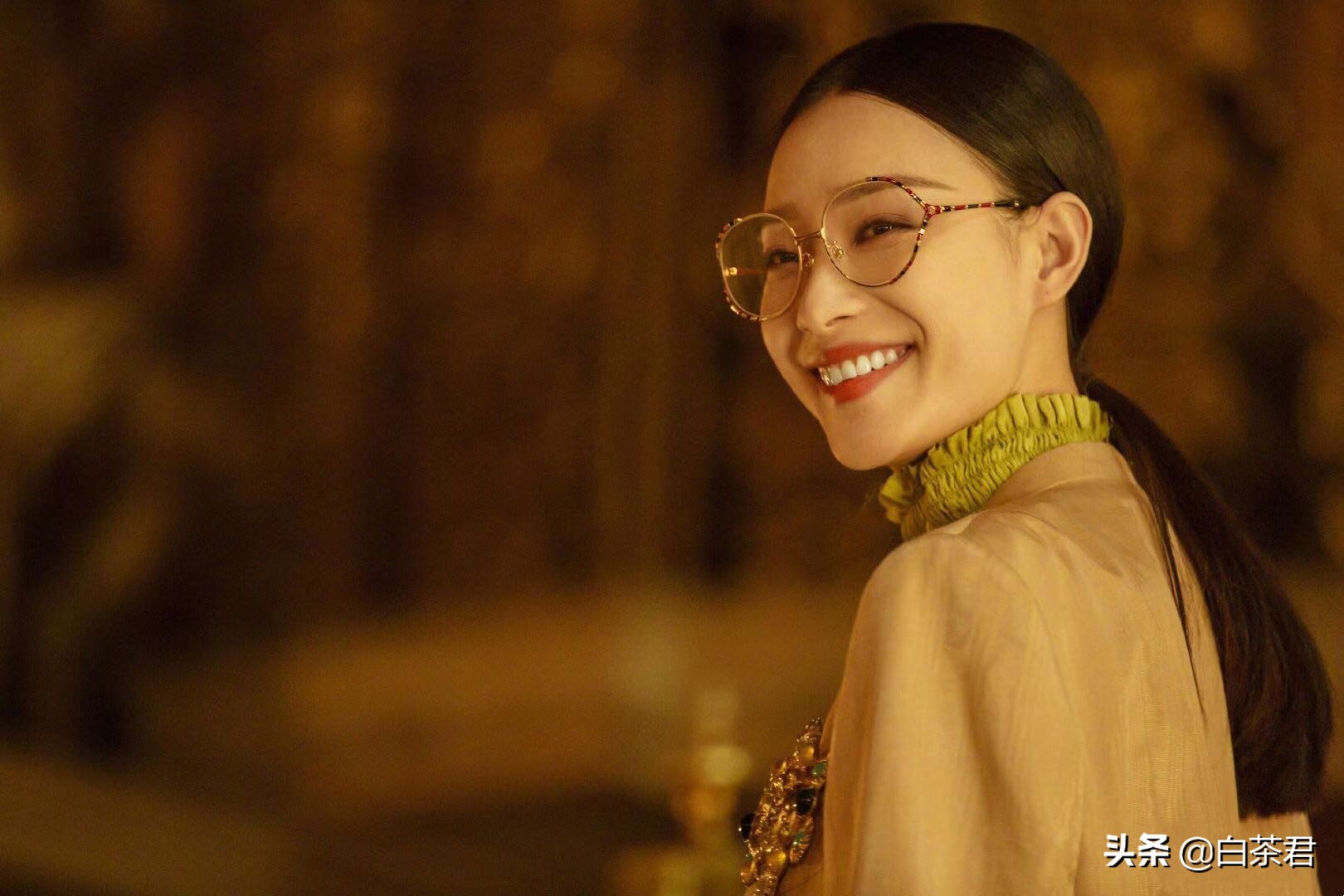 倪妮gucci米兰时装周,倪妮gucci白色连衣裙