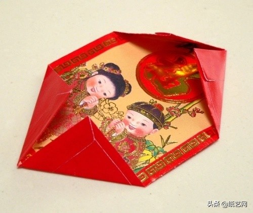 用红包制作春节灯笼简单又好看,怎么用红包做一个新年灯笼