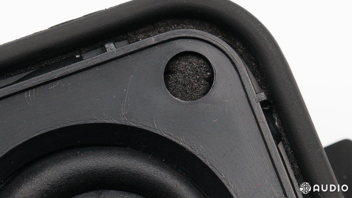 马歇尔EMBERTON蓝牙音箱拆解,便携ai蓝牙音箱拆解