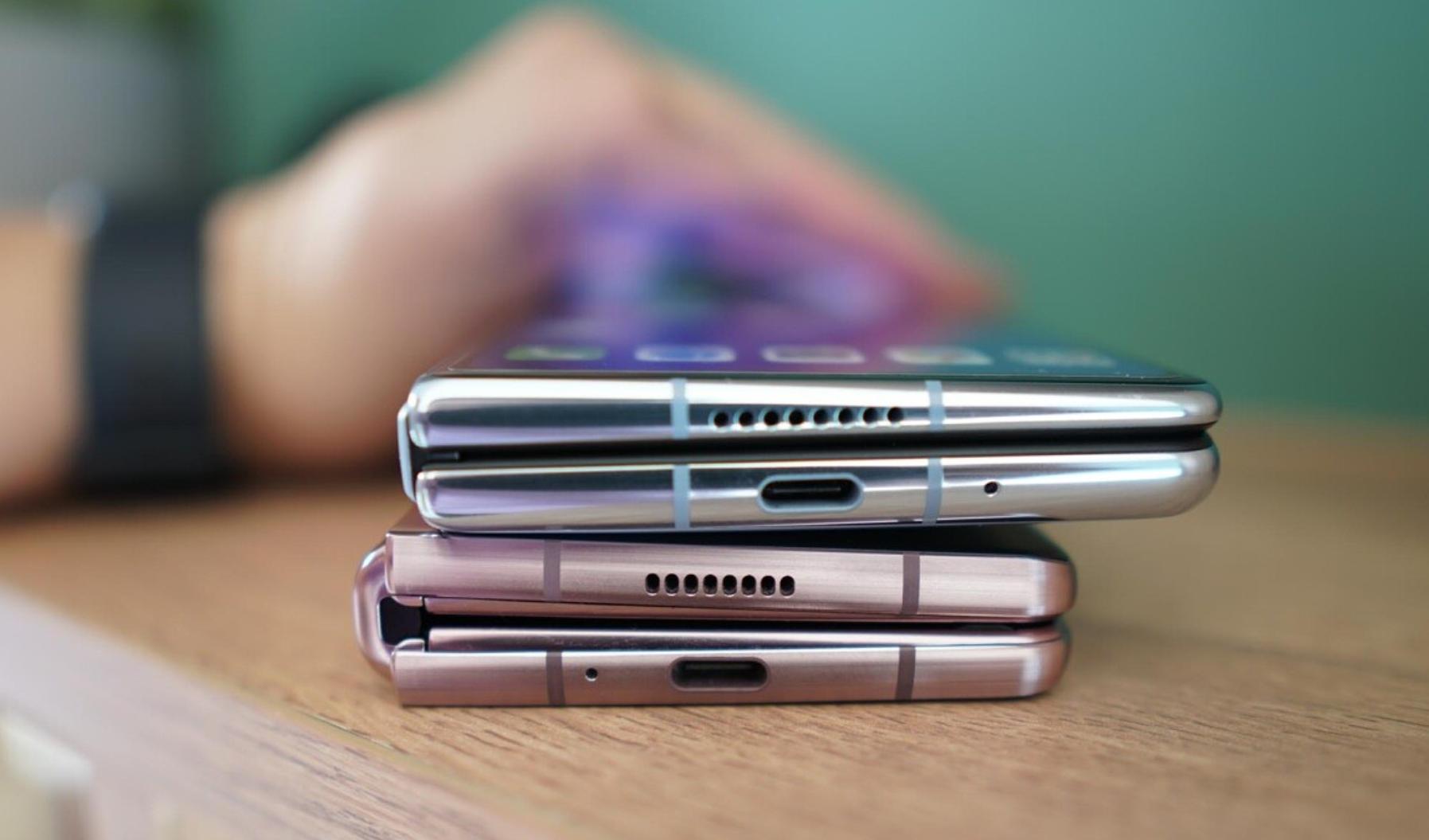 最值得入手的几种折叠手机,最推荐买的折叠手机是哪一款