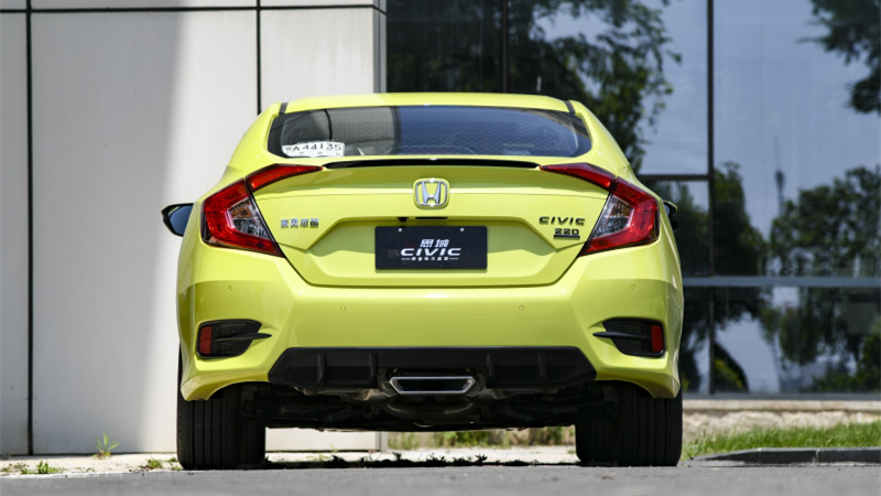 简单粗暴干就完了原版,本田思域2019款优势