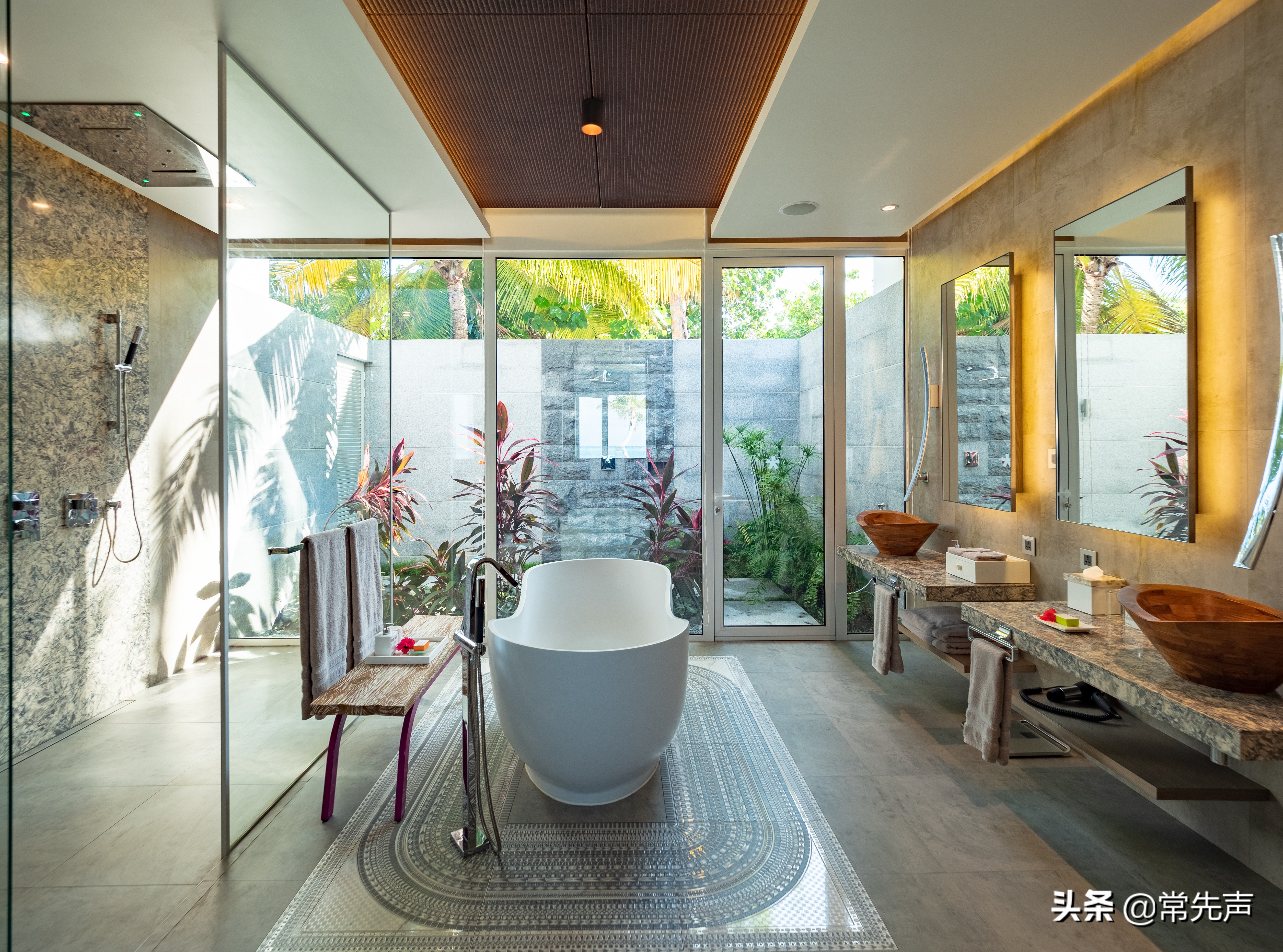 北马累环礁丽世岛,北马累环礁